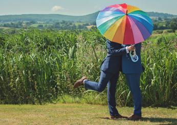 Congedo parentale e coppie LGBT: una sentenza boccia l’Inps