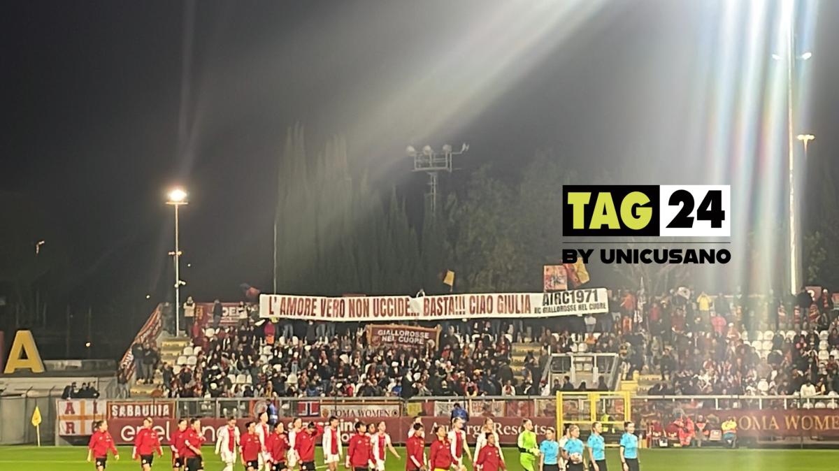 Roma – Ajax Champions League femminile lo striscione in omaggio a G…