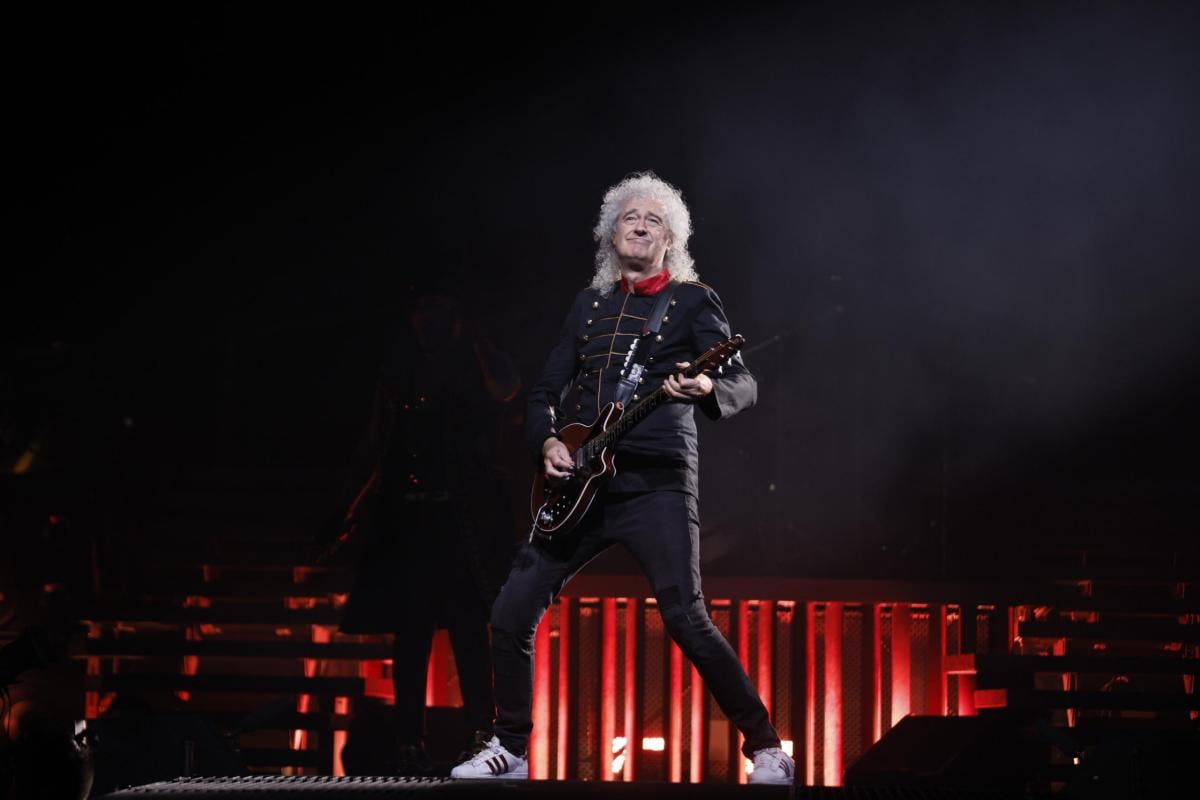 Brian May: età, malattia, moglie, figli e biografia del chitarrista…