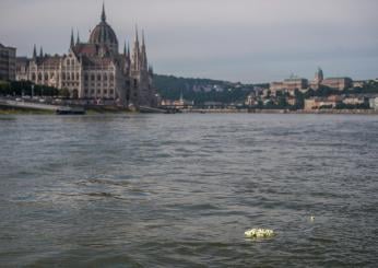 Ungheria, collisione fra una barchetta ed una nave da crociera sul Danubio: 2 vittime e 5 dispersi