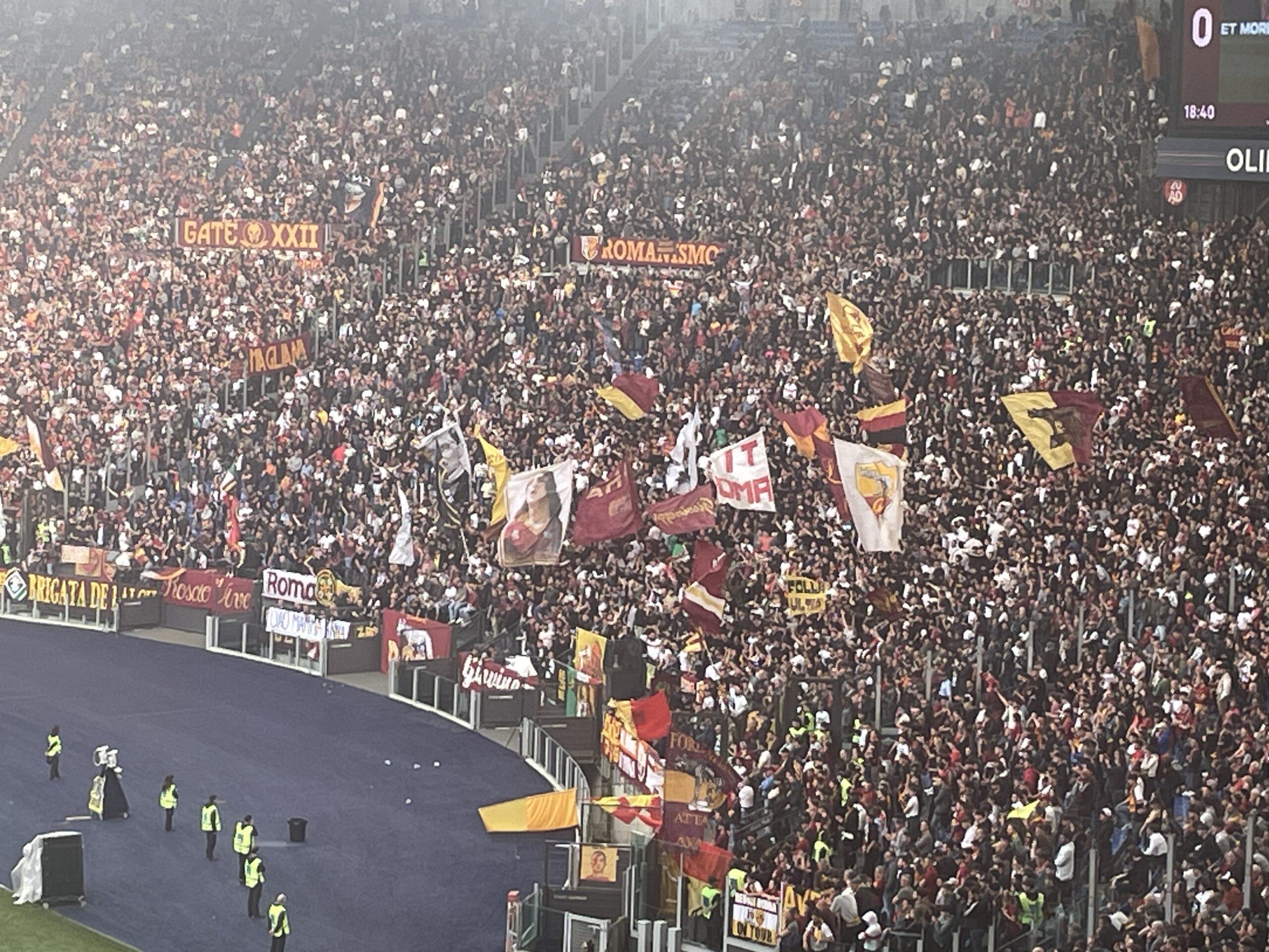 Roma – Milan striscione della Curva Sud per De Falchi | FOTO