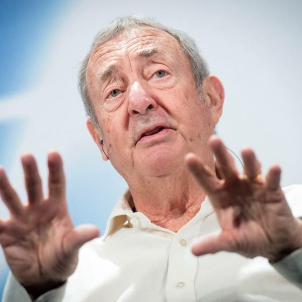 L’ex batterista dei Pink Floyd Nick Mason annuncia sei concerti nel 2024: date e prezzi dei biglietti