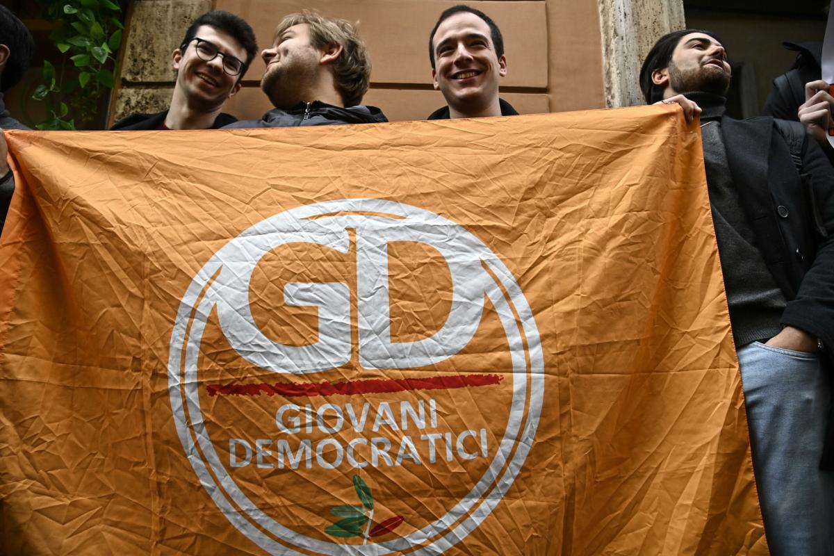 Direzione Pd riceve i Giovani Democratici: “Aspettiamo Schlein. Pronti ad allargare la protesta”| VIDEO