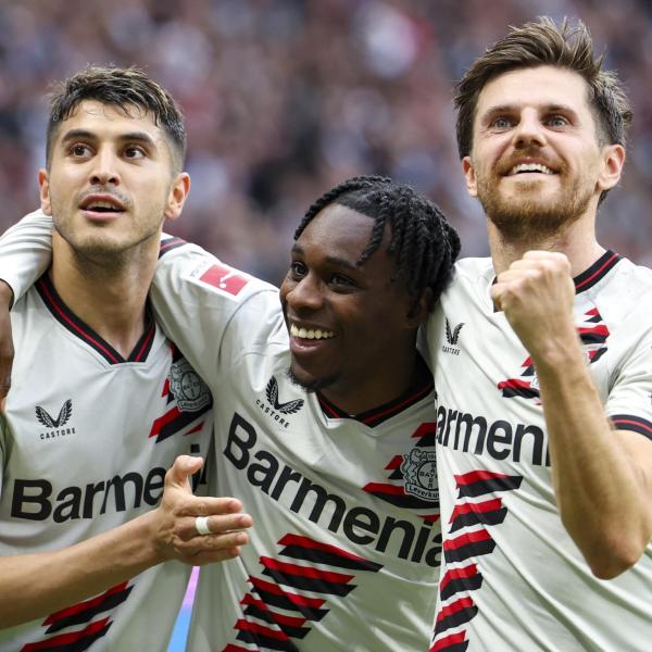 Bayer Leverkusen, continua il record d’imbattibilità: 5 partite per il treble e una stagione perfetta