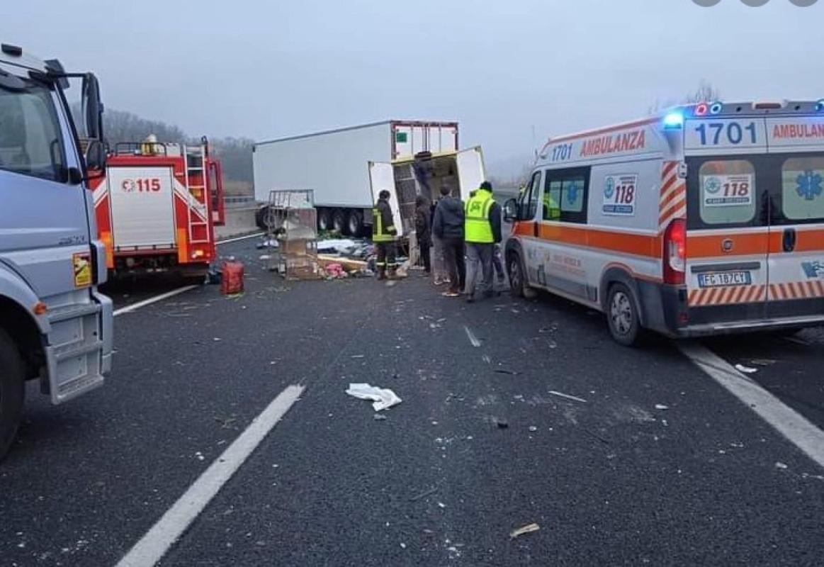 Lecce, incidente stradale sulla statale Maglie-Lecce oggi 19 ottobre 2023: morto 22enne, ferita nell’urto la compagna incinta