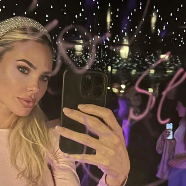 Ilary Blasi “una vita in vacanza”in questo 2023, dopo il Brasile ora parte con le amiche ancora senza figli | VIDEO