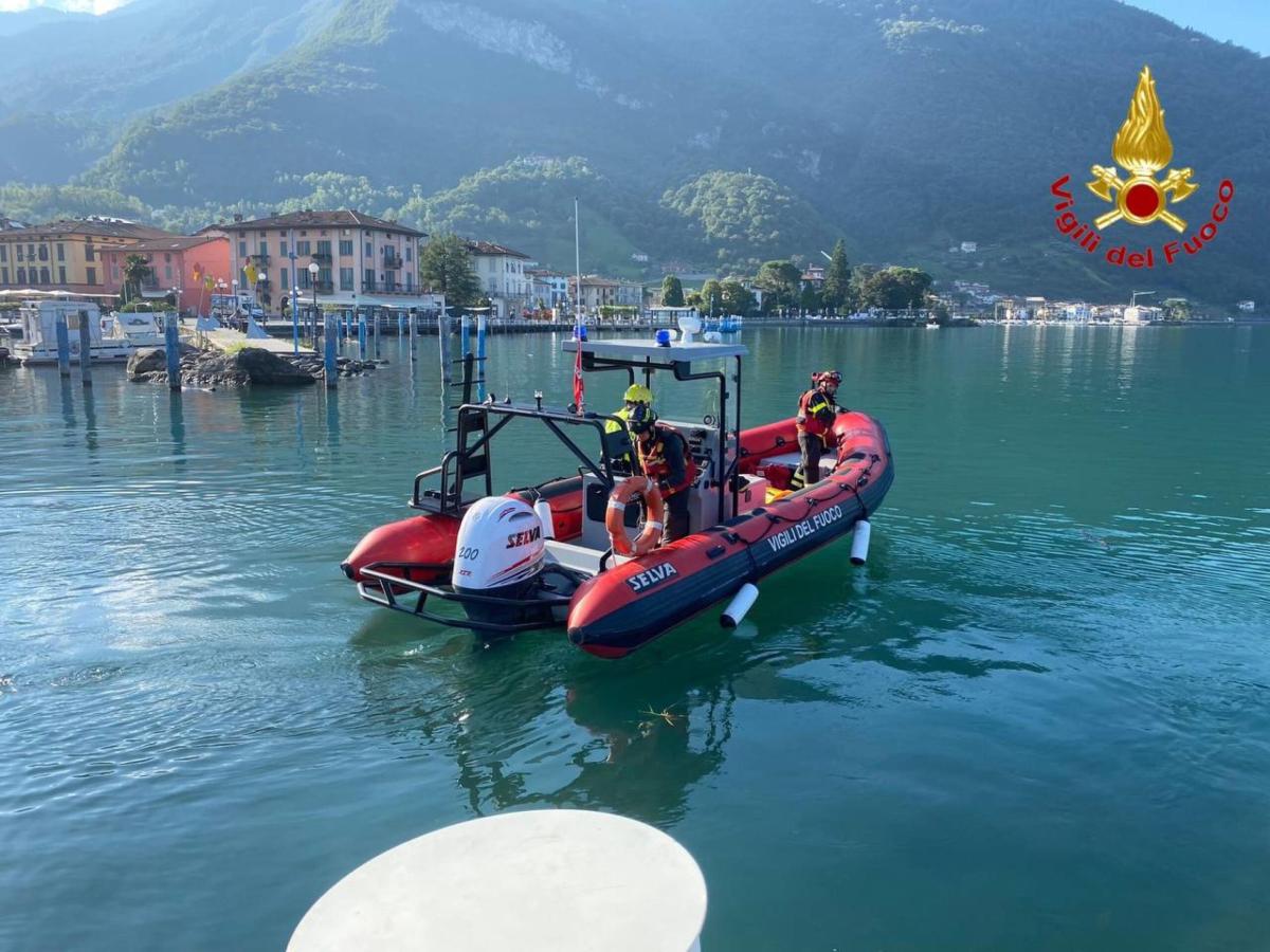 Lago d’Iseo, dispersa turista tedesca di 20 anni caduta dalla barca