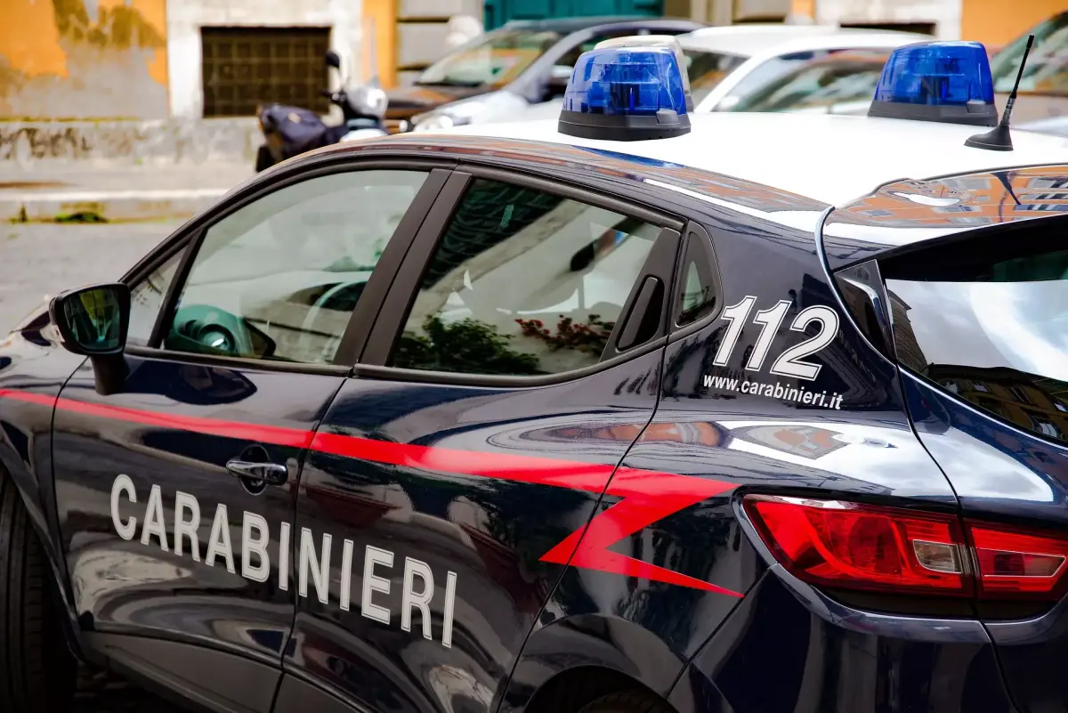 Stalking: 6 mila chiamate e 500 messaggi all’ex, arrestata