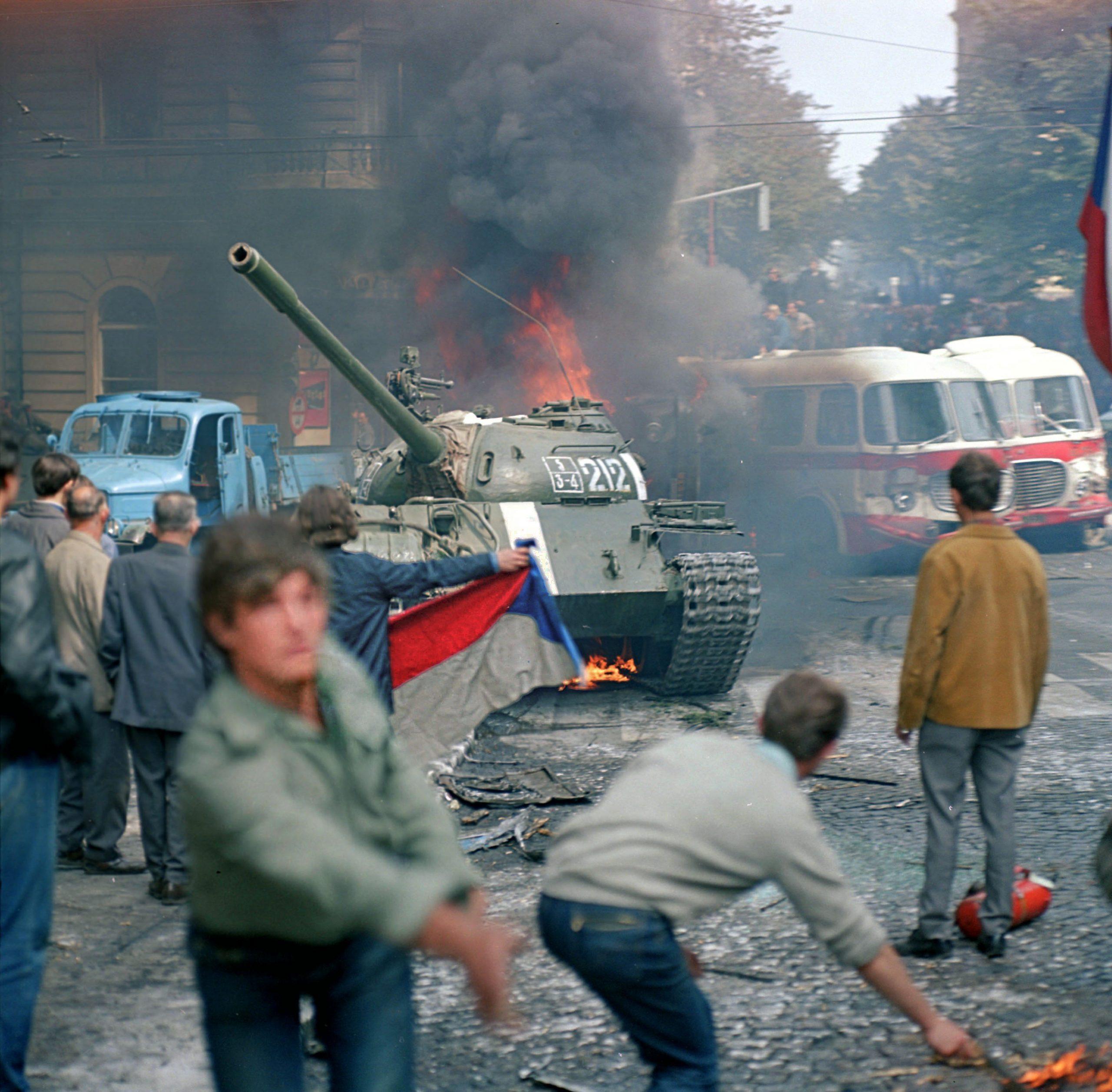 Accadde oggi, 20 agosto 1968: l’URSS stronca la Primavera di Praga