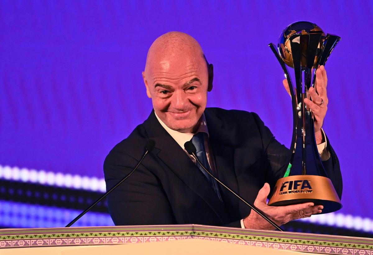 Scudetto Inter, Infantino festeggia: “Amala”. Ma sul web è polemica