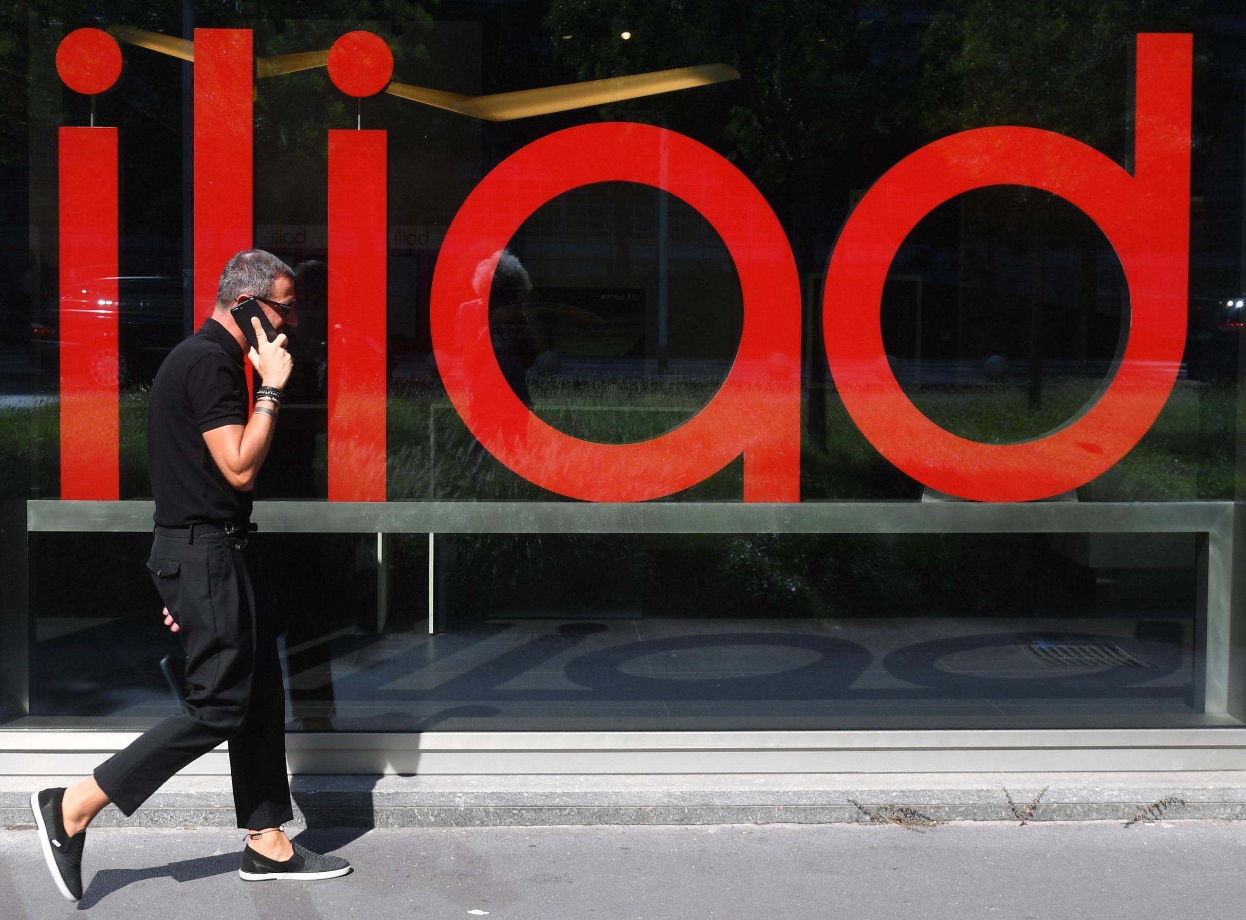 Iliad, offerta di fusione a Vodafone per le attività italiane