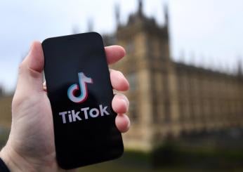 Tik Toker spiega di aver subito un prolasso uterino: la reazione degli utenti