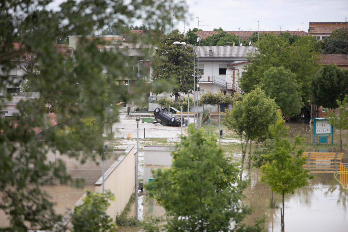 Maltempo in Emilia-Romagna, c’è una nuova vittima: i morti sono 14….