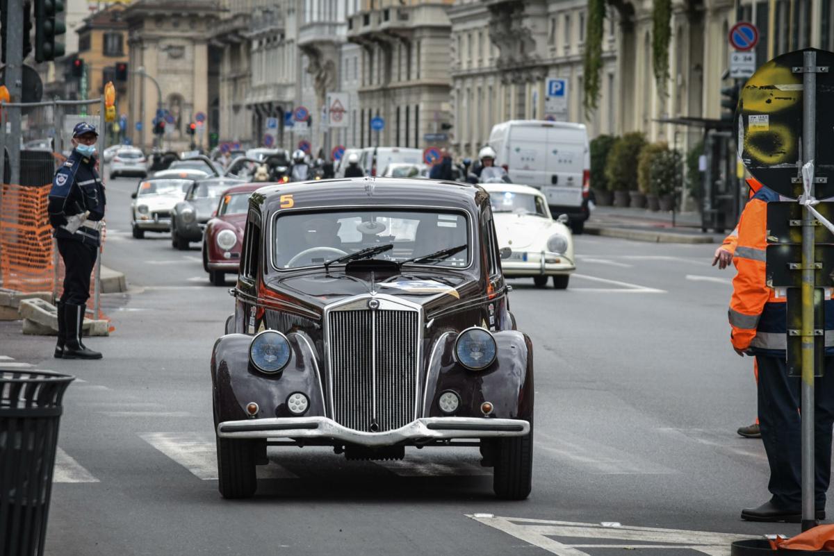 Sfilata auto storiche Milano 12 novembre 2023: orari, percorso e pr…