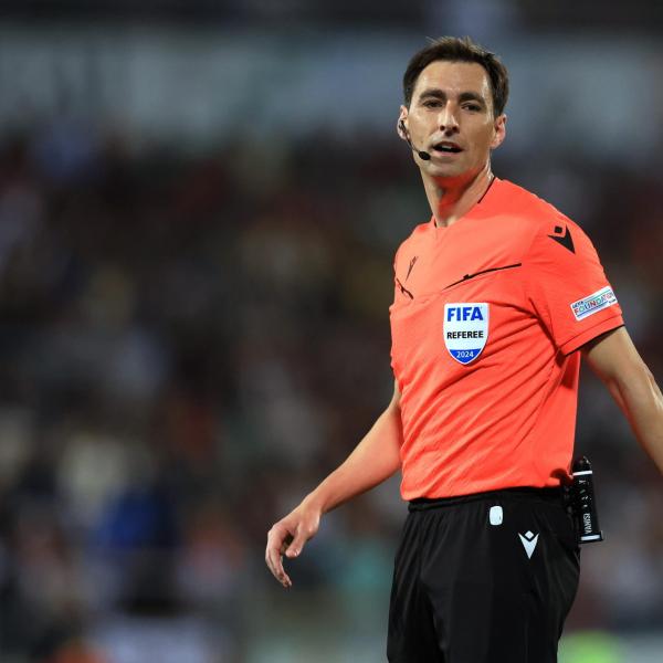 Chi è de Burgos, l’arbitro che dirigerà Italia-Israele di Nations League