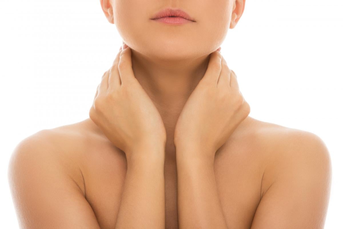 Come eliminare le rughe sul collo? I 7 rimedi naturali