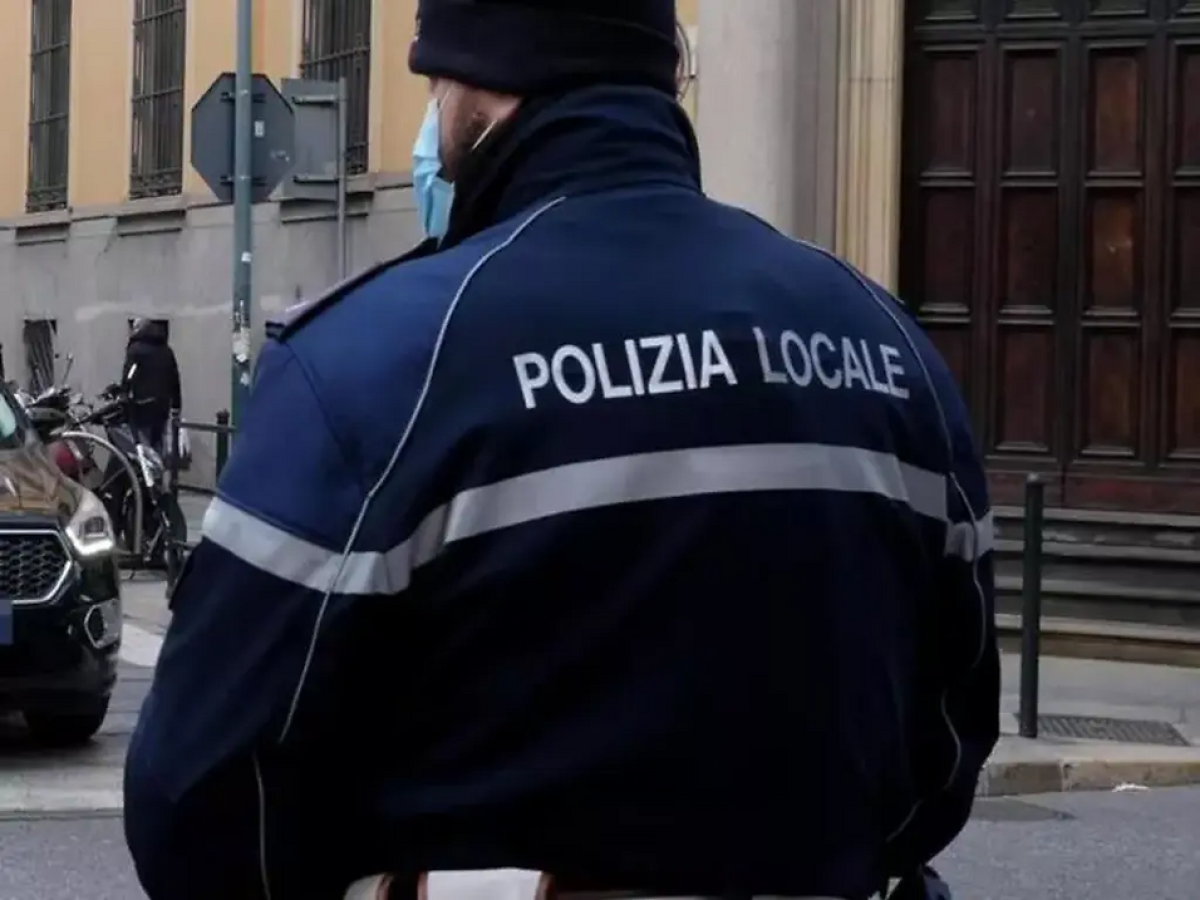 Concorso pubblico per 5 agenti Polizia locale di Jesolo, domanda entro il 14 ottobre 2024