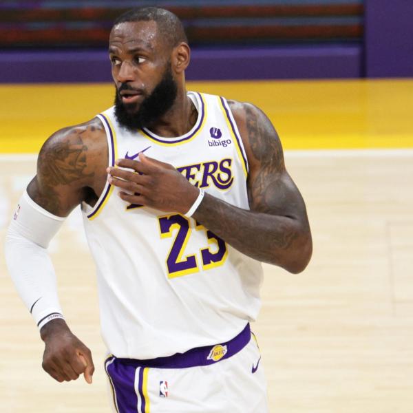 NBA, tutto fatto per il rinnovo di LeBron con i Lakers: i dettagli