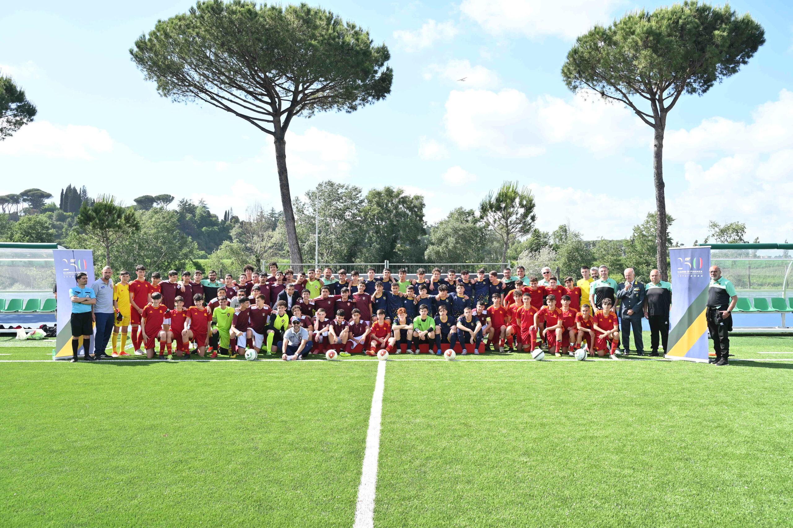 La Scuola Calcio Roma Gerusalemme fa giocare insieme bimbi israeliani e palestinesi. Giannetti: “Siamo l’esempio che la convivenza è possibile”