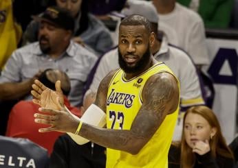 NBA, Jazz-Suns finisce dopo due supplementari: LBJ fa il “too small” a Brooks