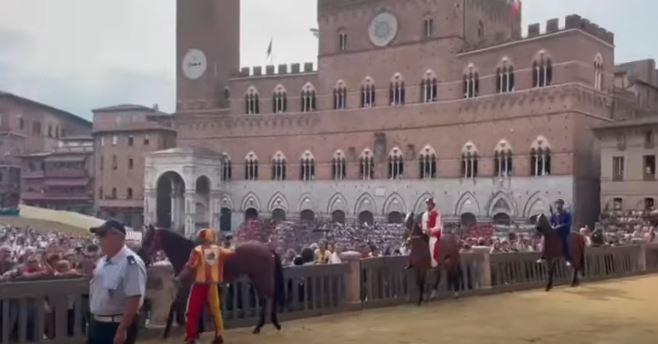 Palio di Siena, a che ora inizia e dove si vede in tv? Diretta del 2 luglio 2023