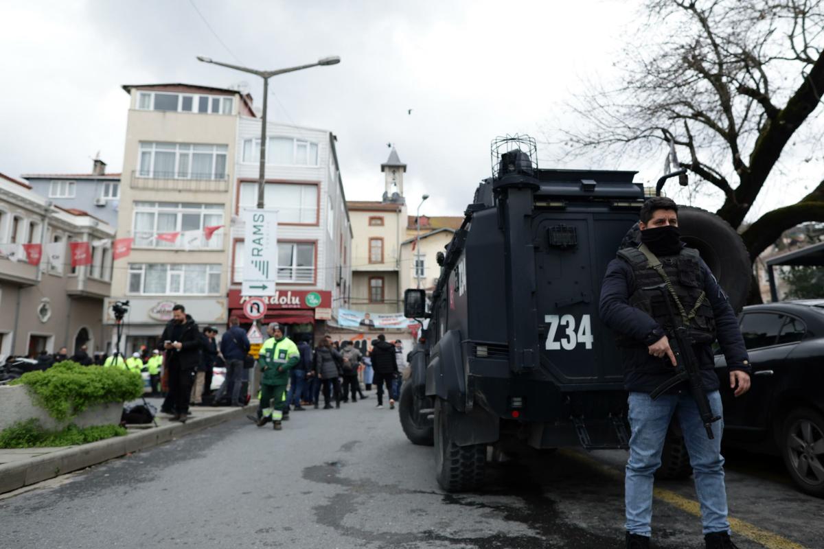 Turchia, altri 51 arresti dopo l’attacco alla chiesa italiana a Istanbul