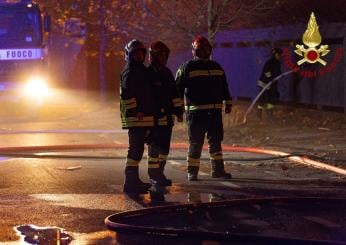 Firenze, incendio in un ristorante in via del Proconsolo: alta colonna di fumo nero sul centro, nessun ferito