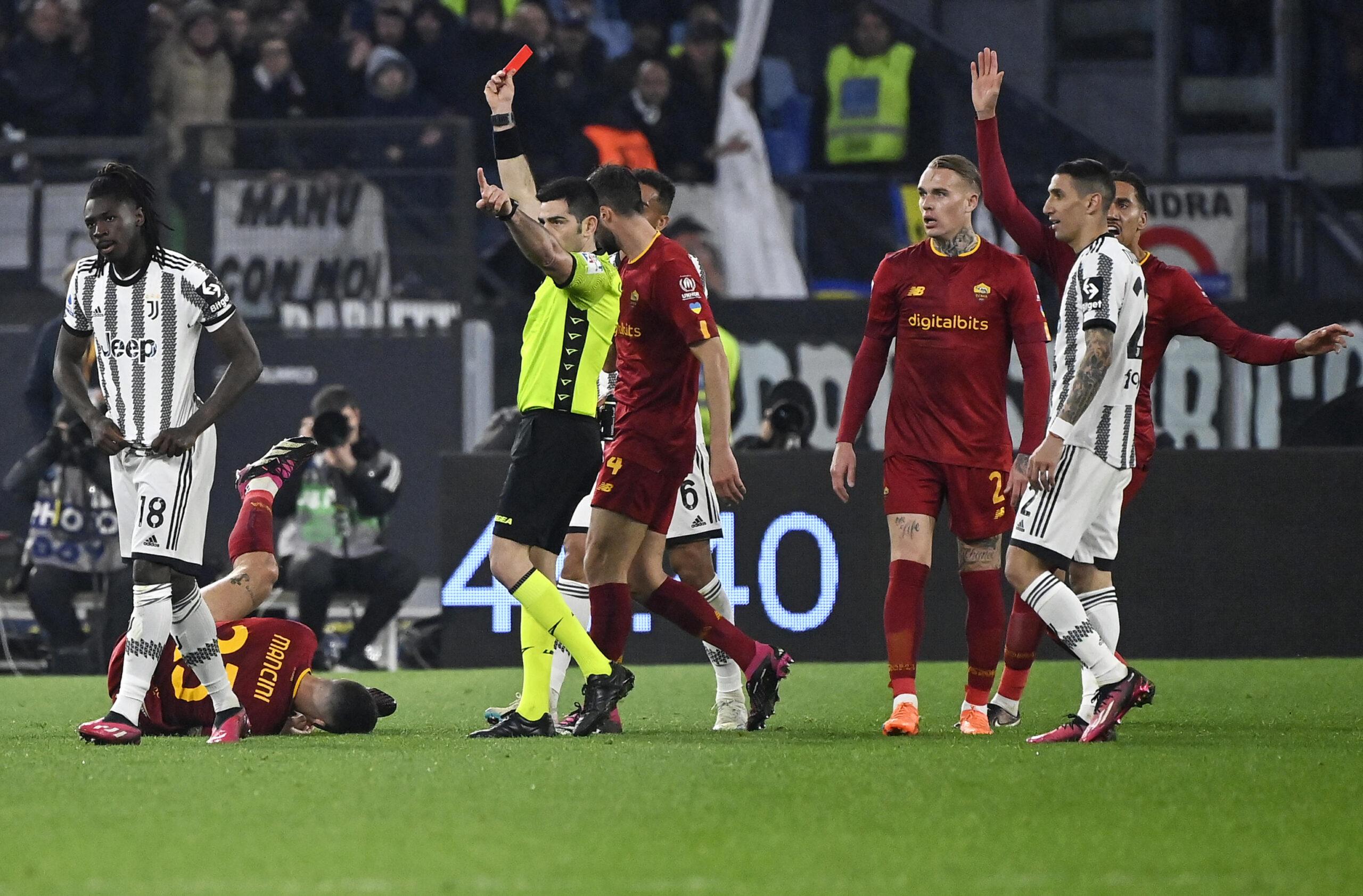 Kean è stato l’ultimo a subirla, ma quali sono le espulsioni più veloci della Serie A?