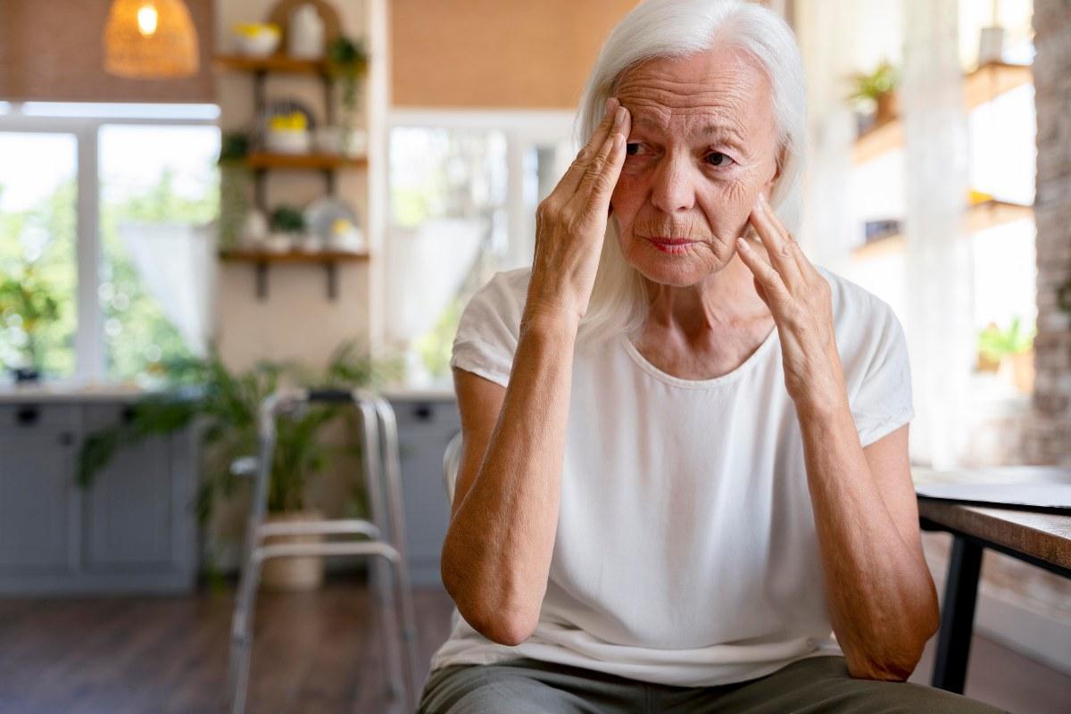 Nuovo farmaco rallenterebbe l’Alzheimer: una speranza concreta per gli ammalati