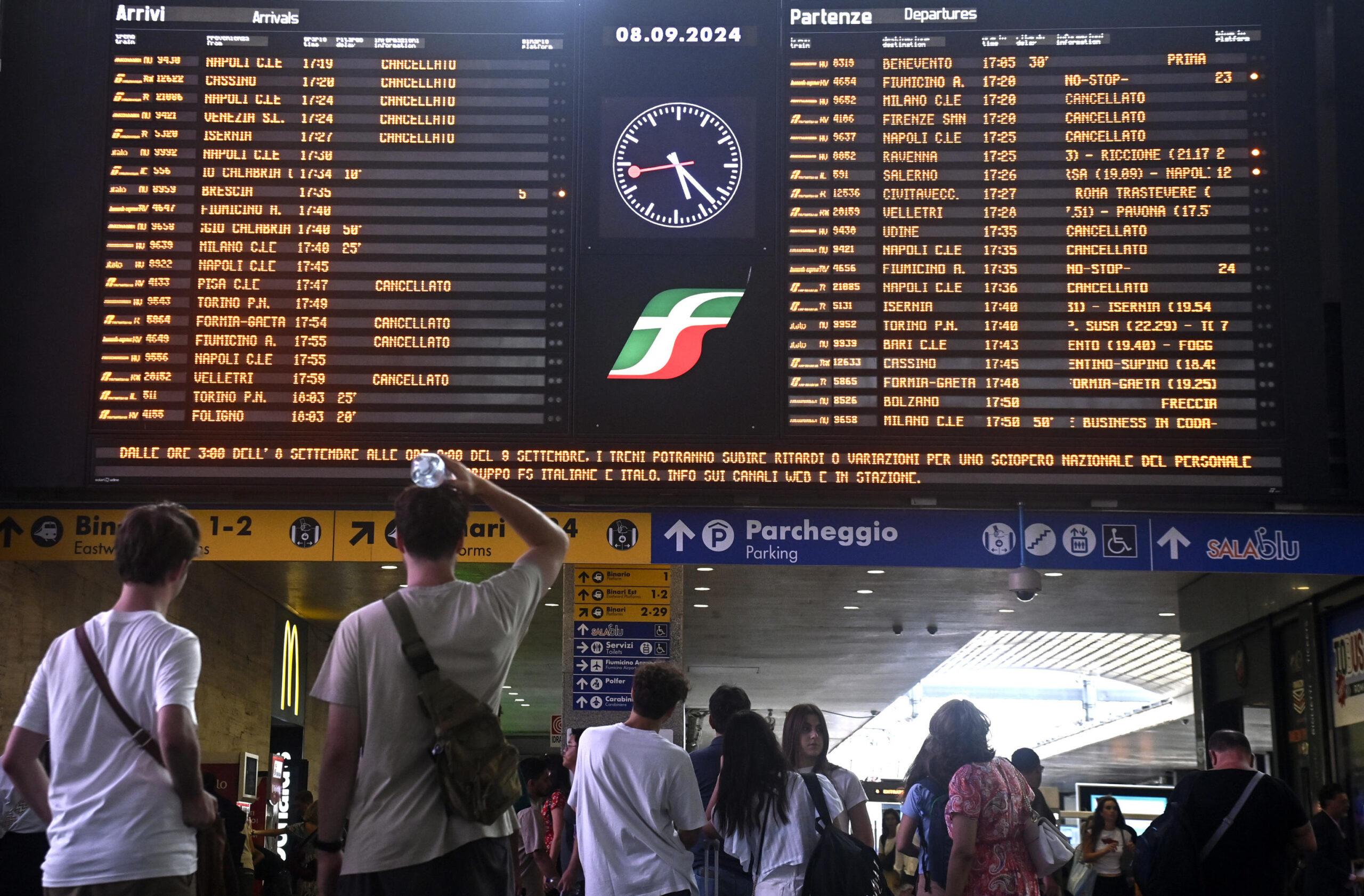 Trasporti, sciopero il 18 ottobre a Roma e Milano. Crippa: “Gli scioperi non sono colpa di Salvini. Non ha la bacchetta magica” | VIDEO