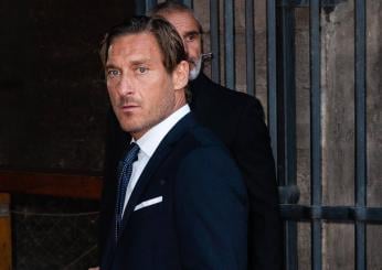 Francesco Totti vicino all’accordo sul divorzio con Ilary Blasi: “M…