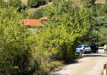 Chi sono le tre persone morte trovate in un casolare a Perugia? La Polizia pensa a un omicidio-suicidio