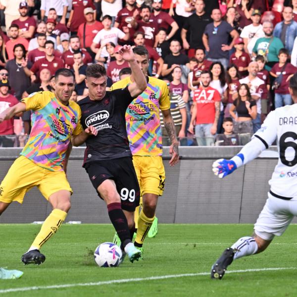 Alle 15:00 domenica 2 Aprile, Spezia-Salernitana: ecco dove vedere la partita del Picco