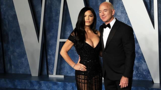 Jeff Bezos si sposa o no? Il boss di Amazon chiarisce ogni dubbio