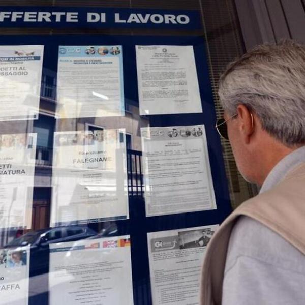 Offerte di lavoro estate 2023, 160mila profili cercati dalle agenzie per il lavoro: ecco quali sono