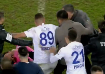 Finale shock in Super Lig: il presidente dell’Ankaragucu prende a pugni l’arbitro | Video