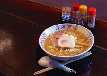 Cucina giapponese: ecco la ricetta del ramen alle verdure