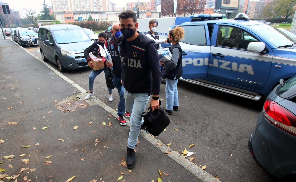 Trapani, un uomo di 63 anni uccide a coltellate la moglie di 29