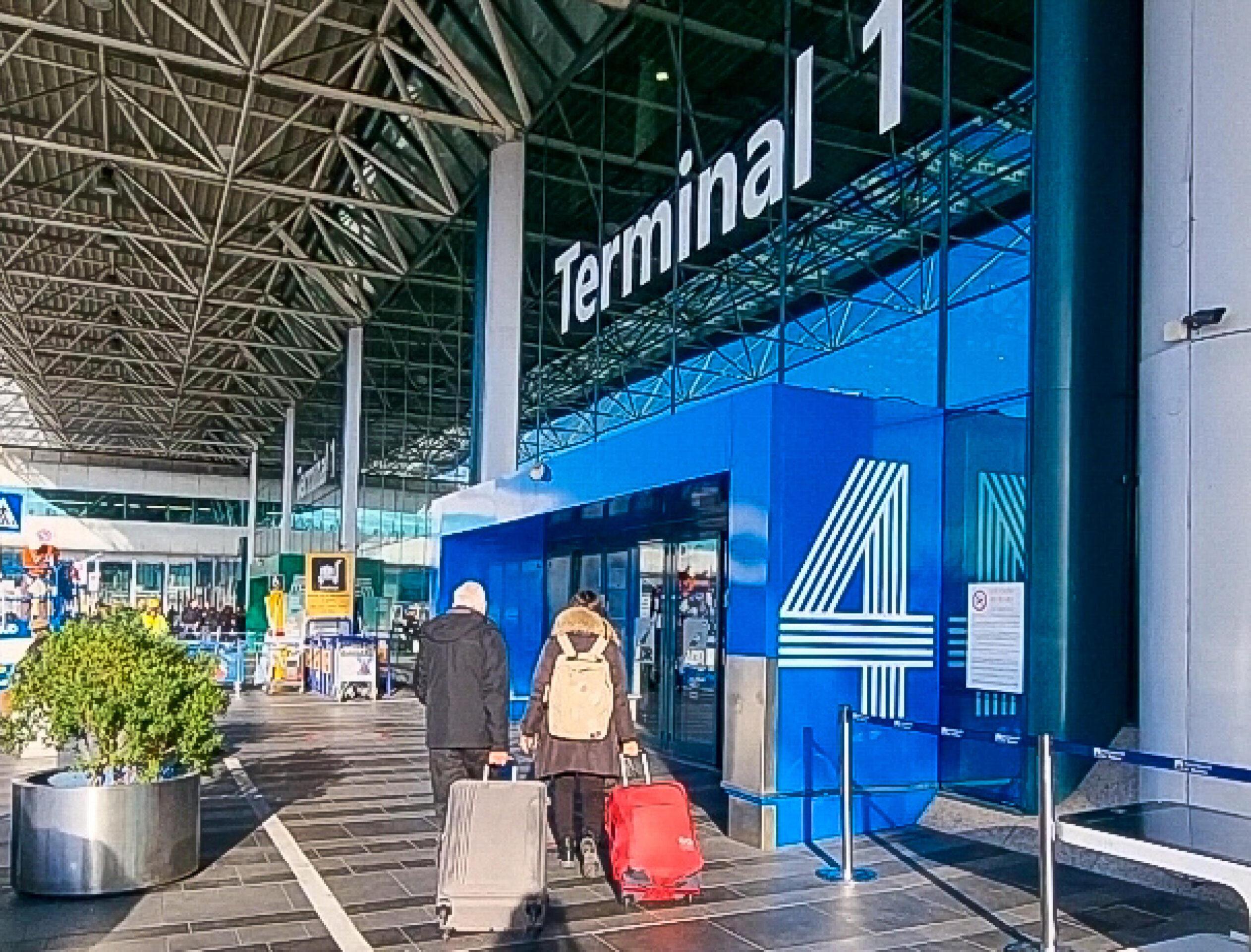 L’aeroporto di Fiumicino ottiene cinque stelle da Skytrax. Troncone di AdR: “Siamo alla pari dei grandi hub asiatici”