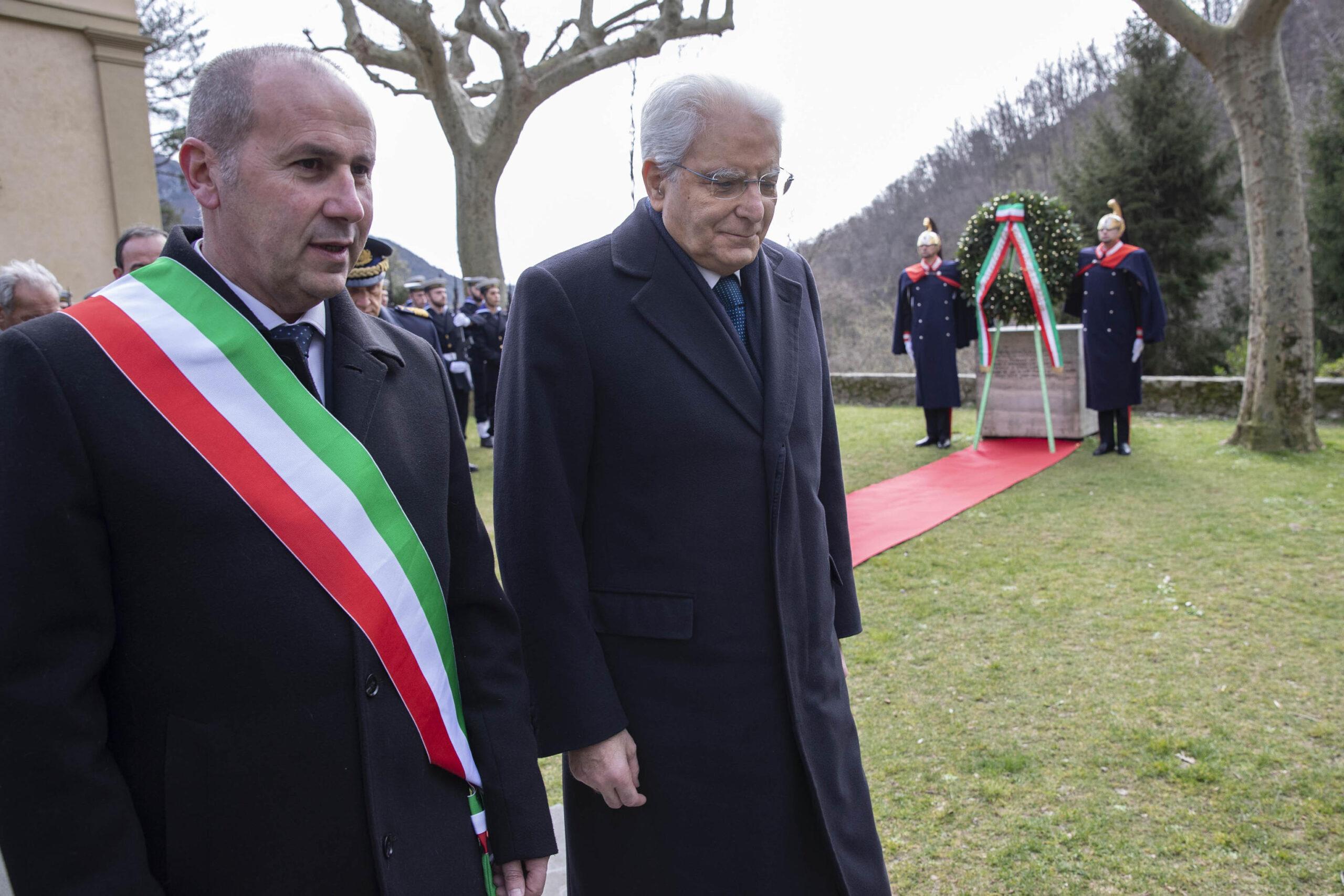 Mattarella ricorda l’eccidio nazifascista di Sant’Anna: “L’Europa toccò il fondo”