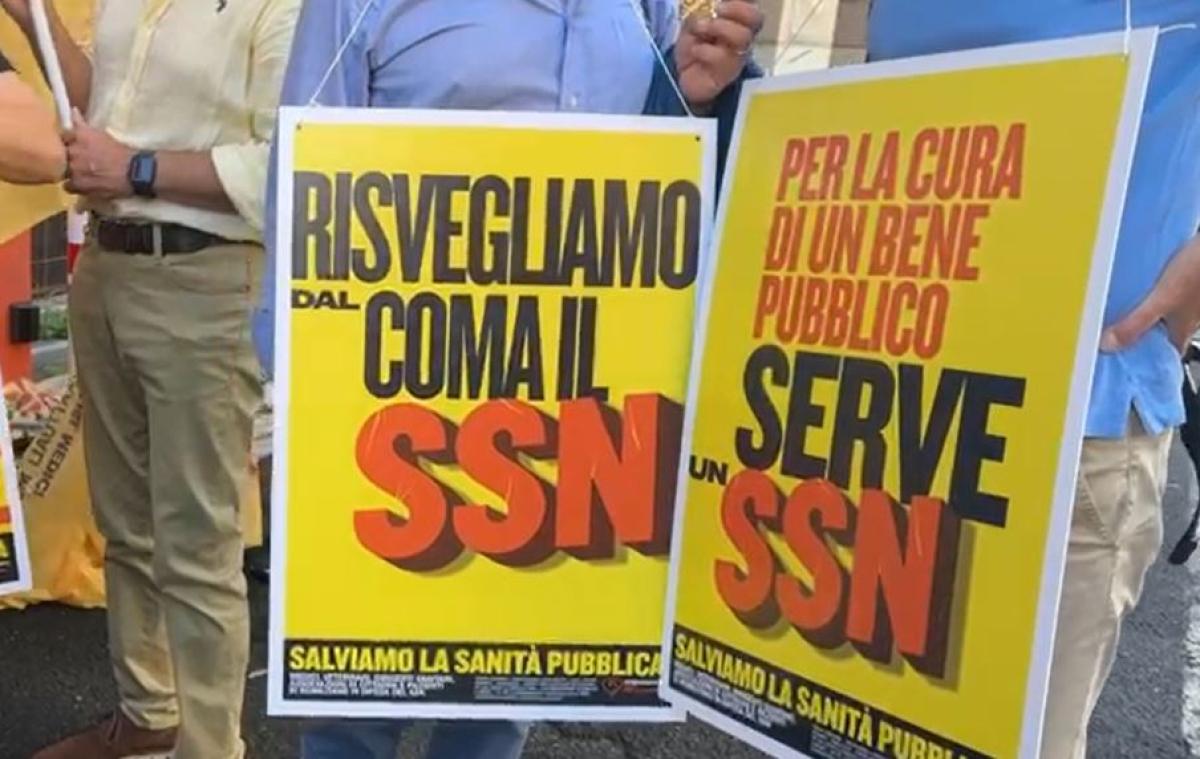 ‘Salviamo la sanità pubblica’, cittadini e personale sanitario insi…