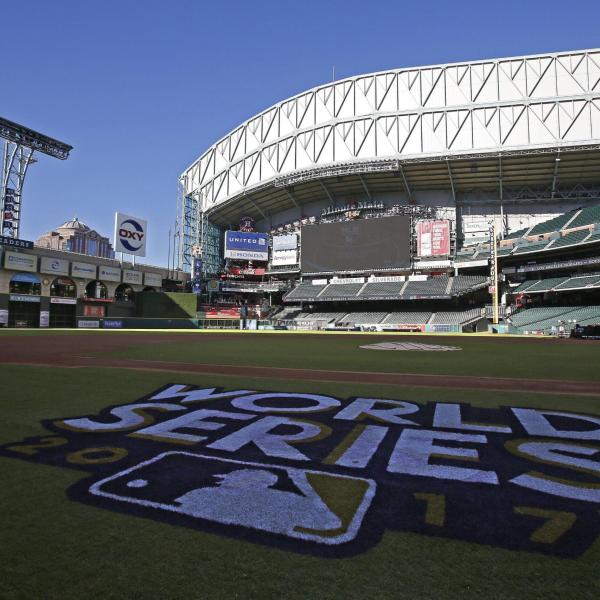 Baseball, Texas VS Arizona: questa notte l’inedita finale World Series MLB