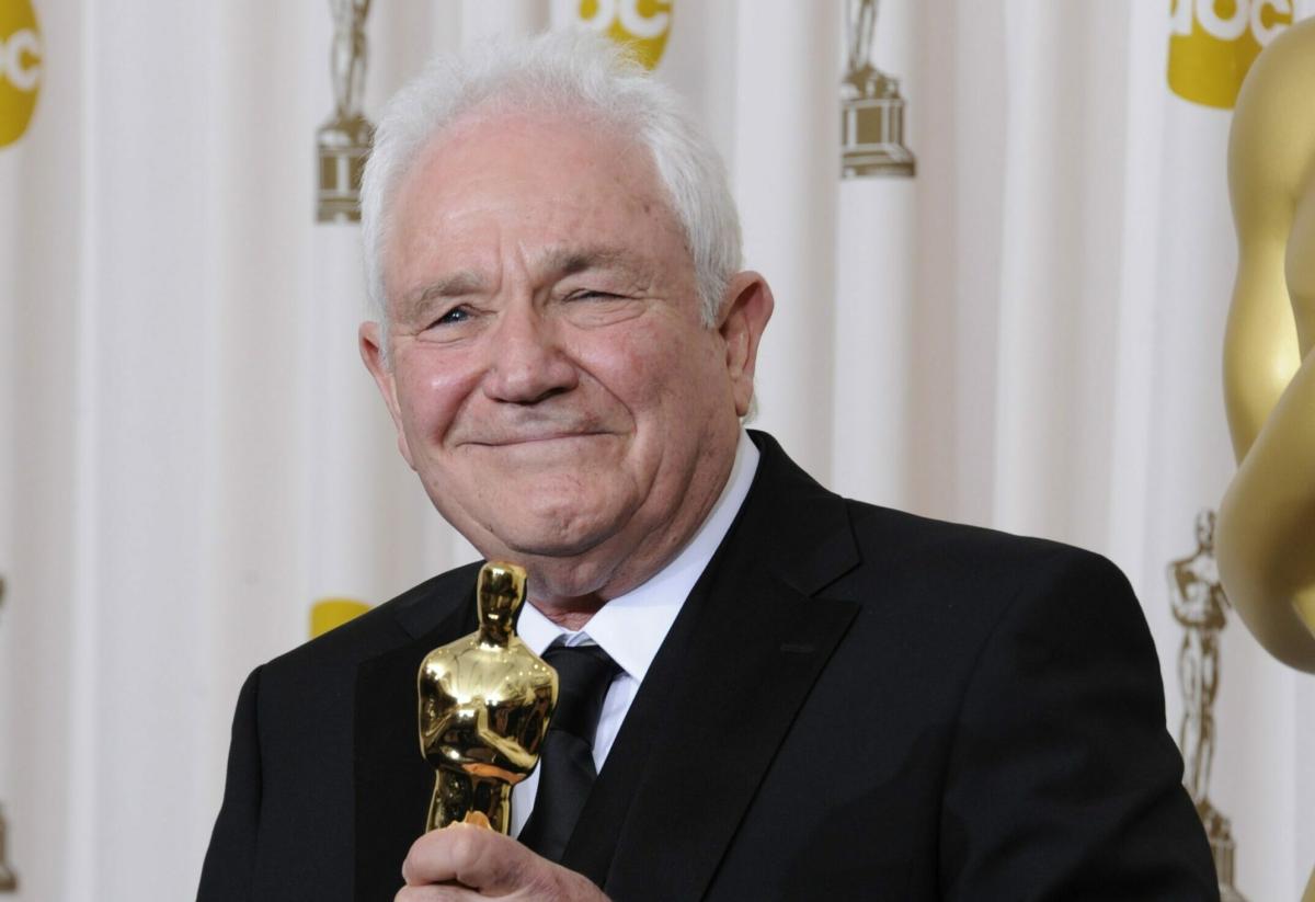 Addio a David Seidler: causa morte, età, carriera, moglie e figli dello sceneggiatore Premio Oscar del film “Il discorso del re”