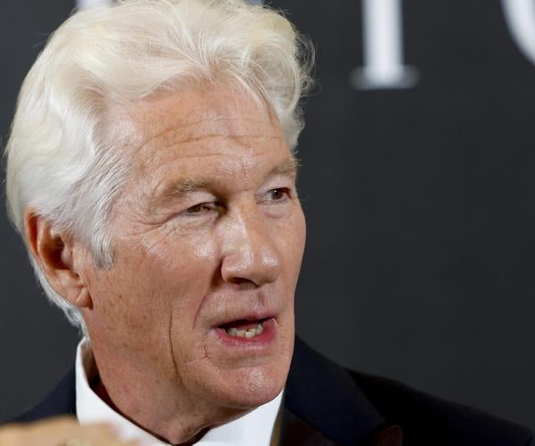 Che tempo che fa, Fabio Fazio porta Richard Gere  e Michael Bublè: anticipazioni del 22 dicembre