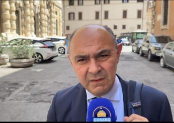 Salario minimo, voto rinviato. De Cristofaro (AVS): “La maggioranza agisce in modo vergognoso”. Rizzetto (FdI): “Salari crescono se sale produttività aziende” | VIDEO