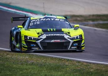 Valentino Rossi 17^ al debutto al GT World Challenge di Imola