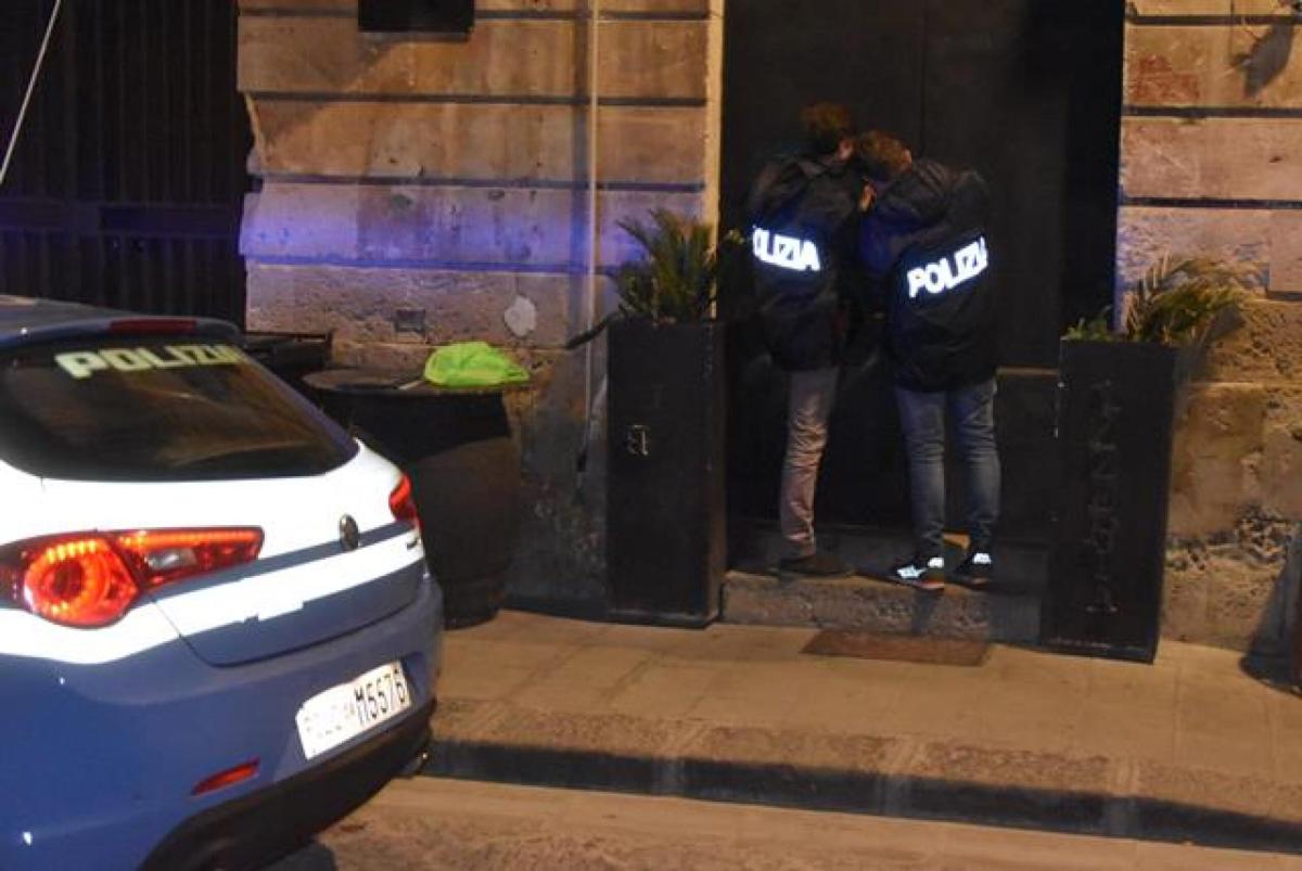 Droga a Roma, arrestati tre grossisti che rifornivano la città: 43 …