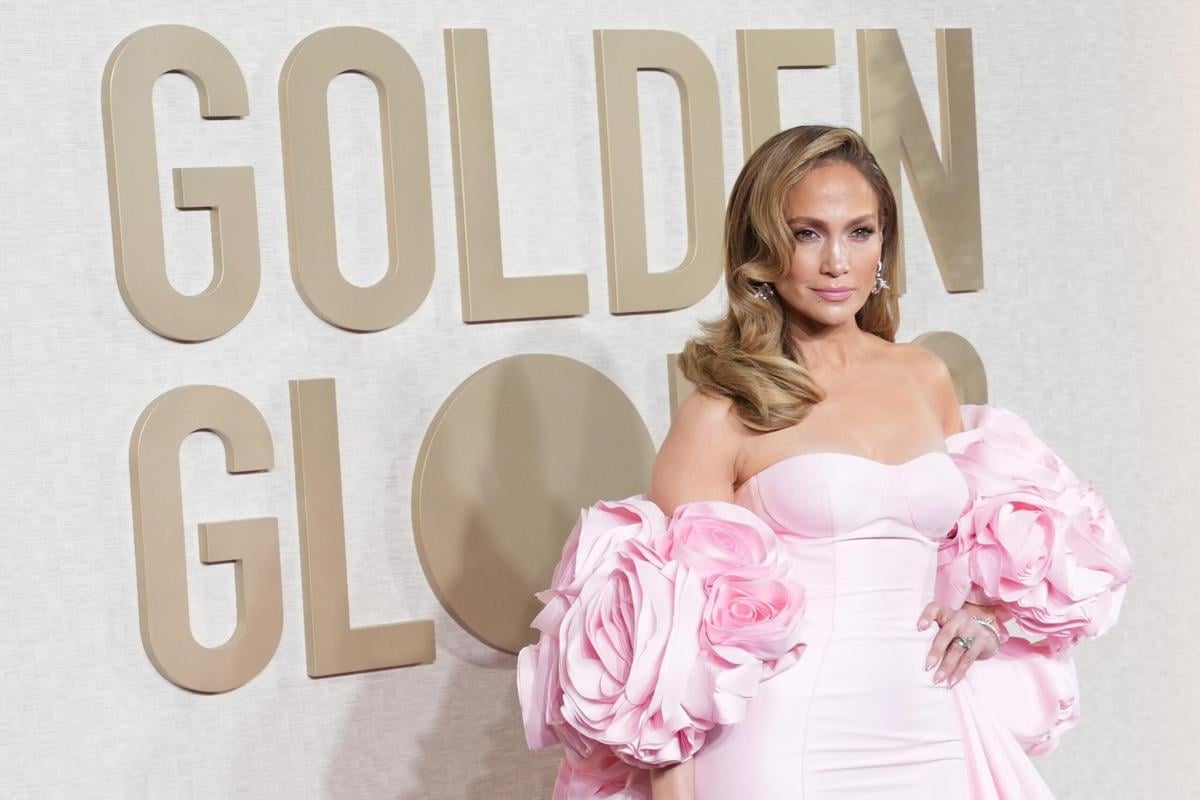 Jennifer Lopez in vacanza in Italia senza Ben Affleck: le ultime notizie sul loro matrimonio