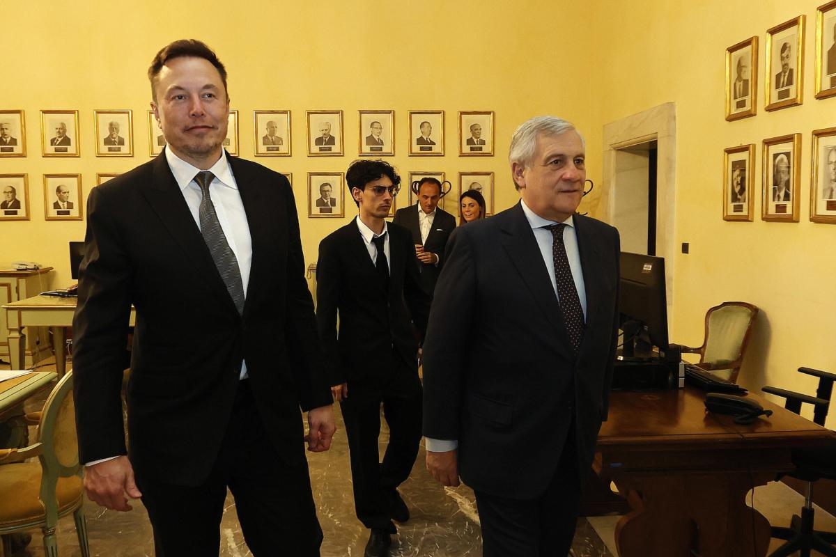 Elon Musk è in Italia, nel pomeriggio l’incontro tra il patron di T…