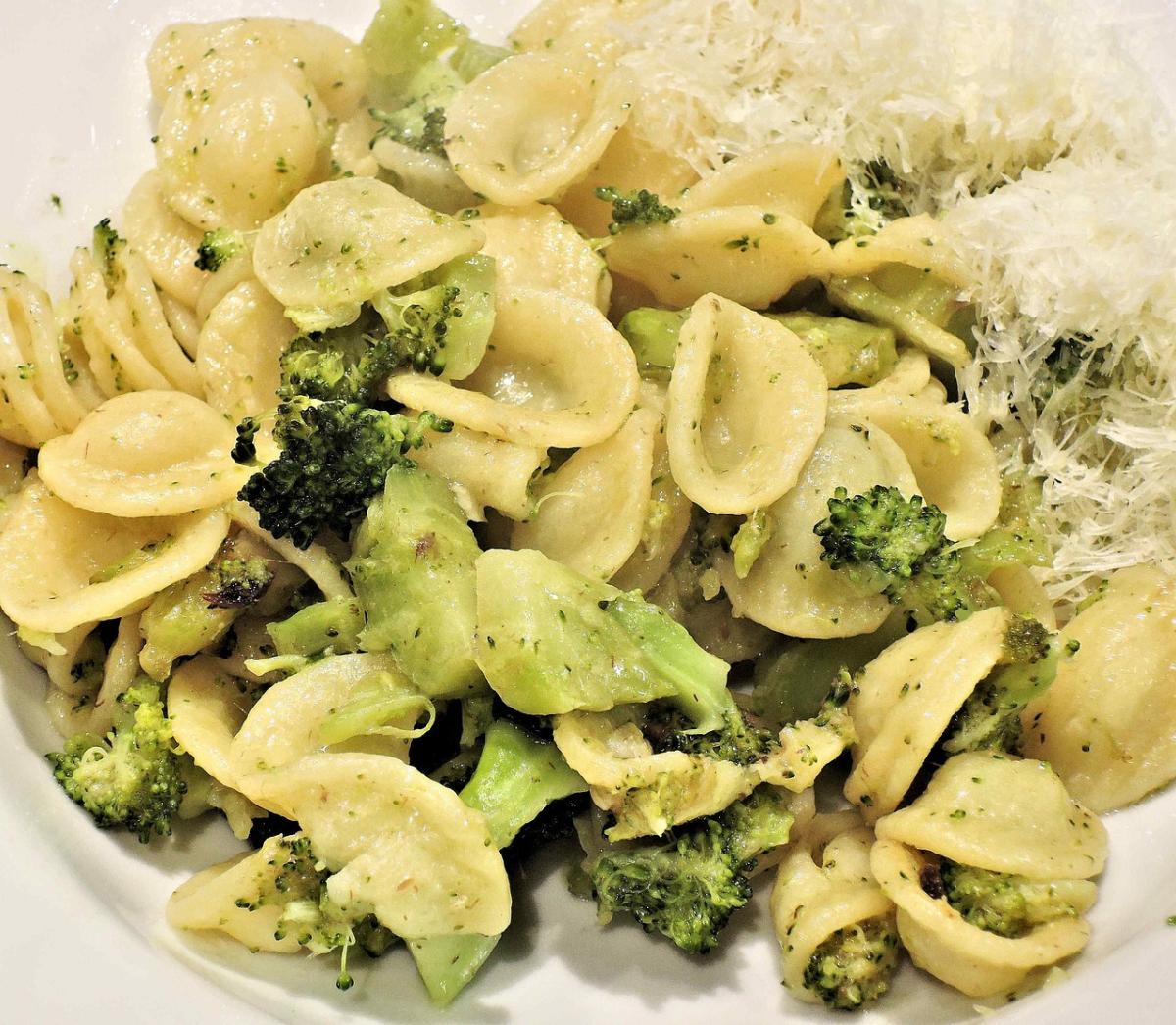 Primi piatti: tre ricette sfiziose con i broccoli